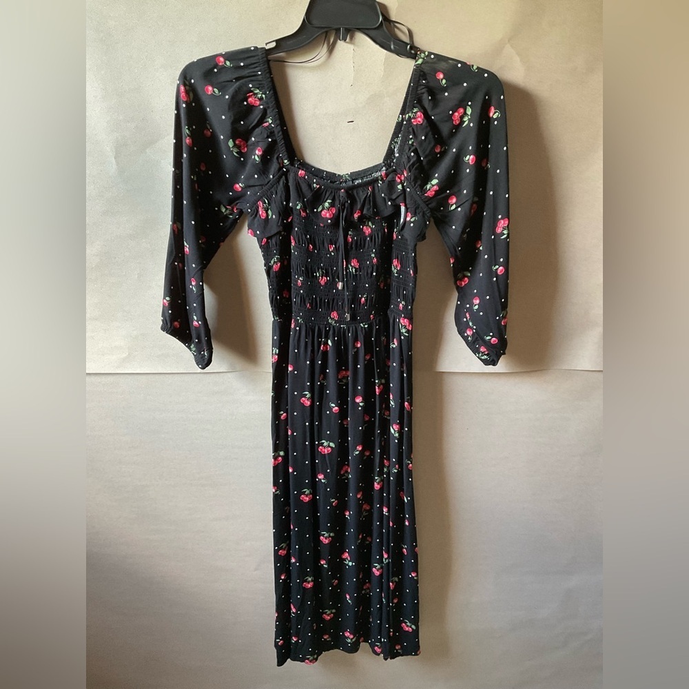 Oak & Trellis dress. Black. 3/4 sleeve. Size M. NWT